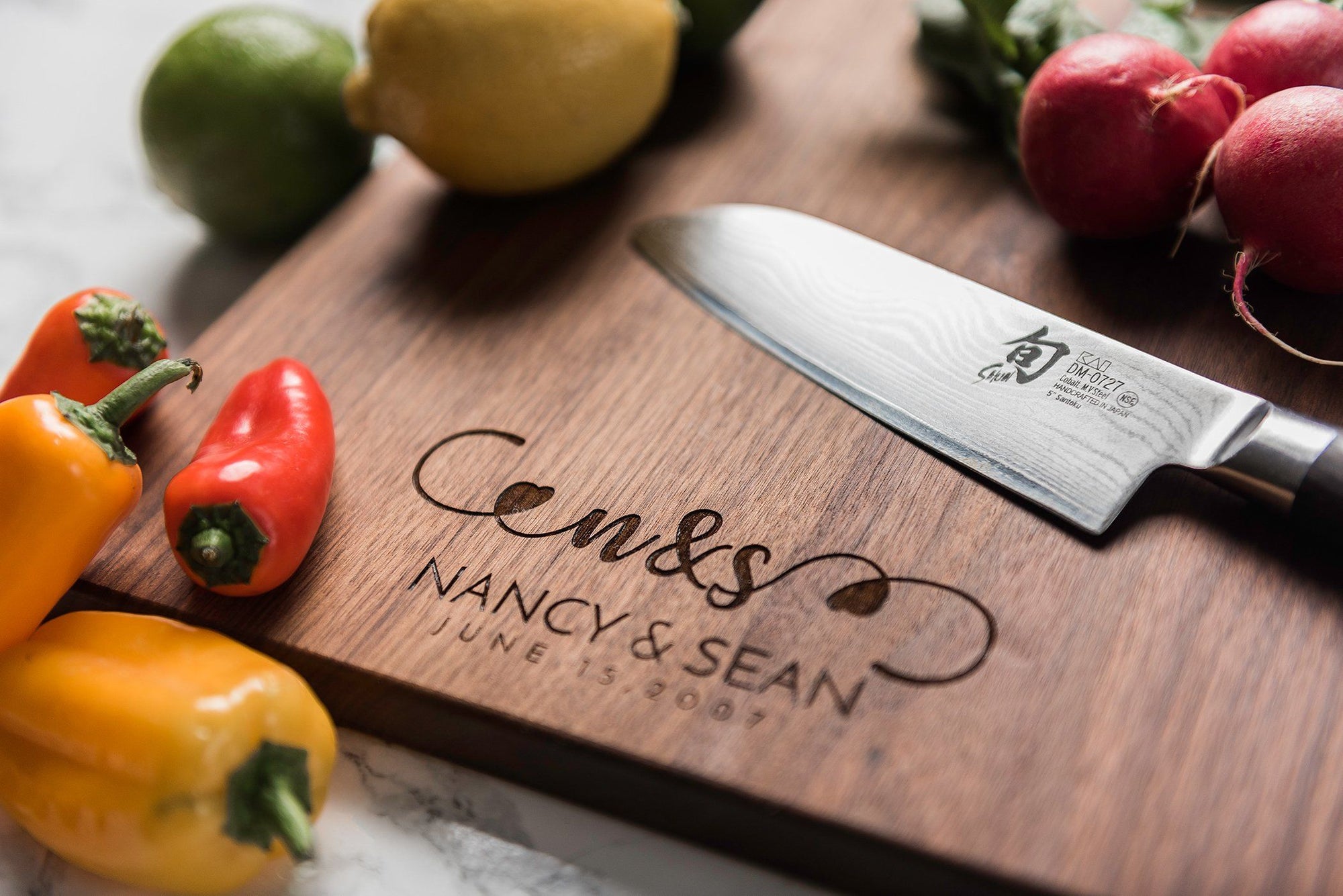 Personalized Charcuterie Board with Names, Date and Hearts - by Well Written Gifts