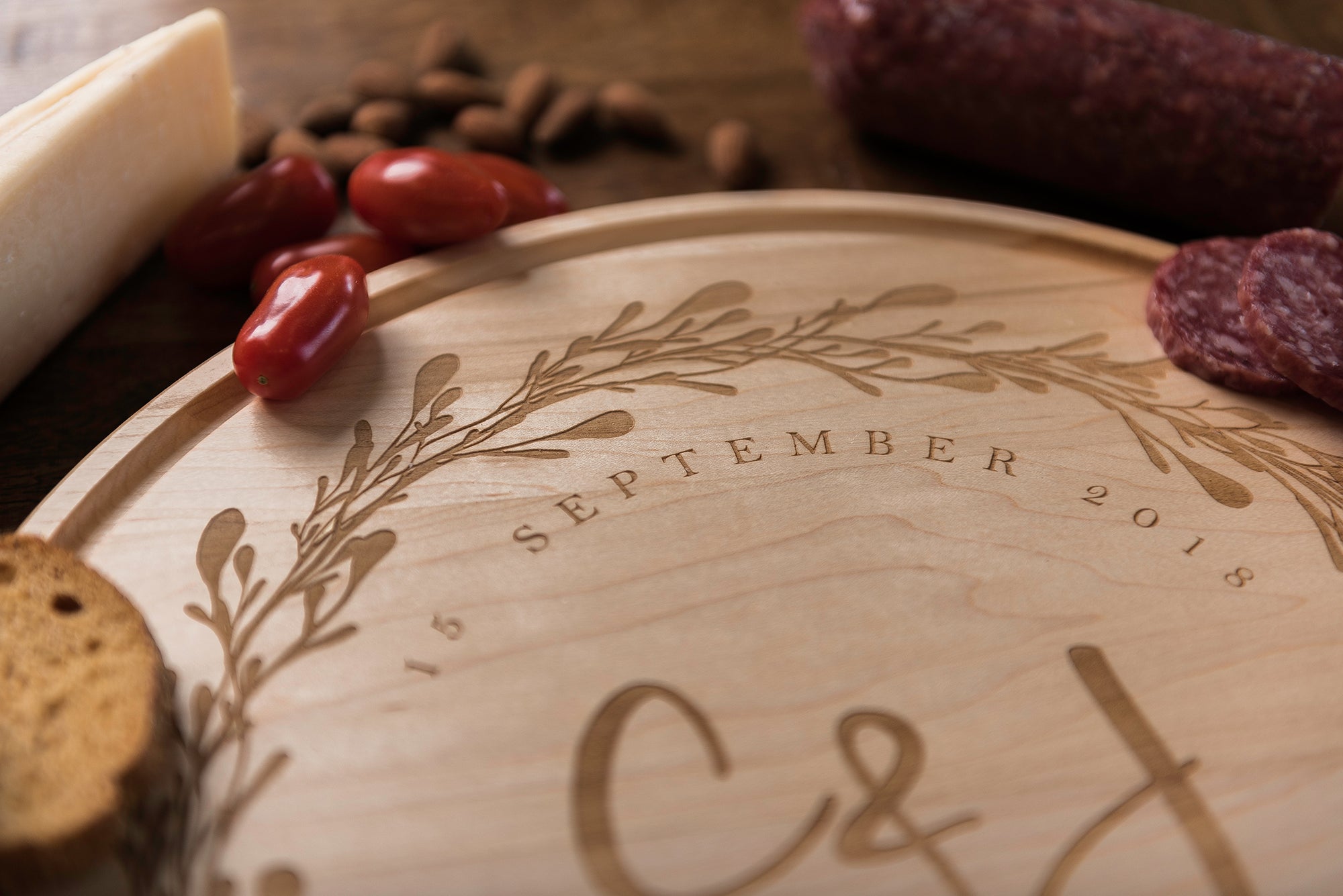 Cutting Board Personalized * Engraved Modern Round Wood Cutting Board