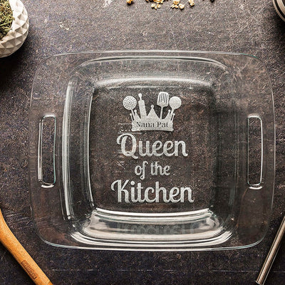 Engraved Casserole Dish, Personalized Baking Dish with Lid, 3rd anniversary Gift for Cook, Wedding Shower Gift for Her, Pot Luck Baking Pan