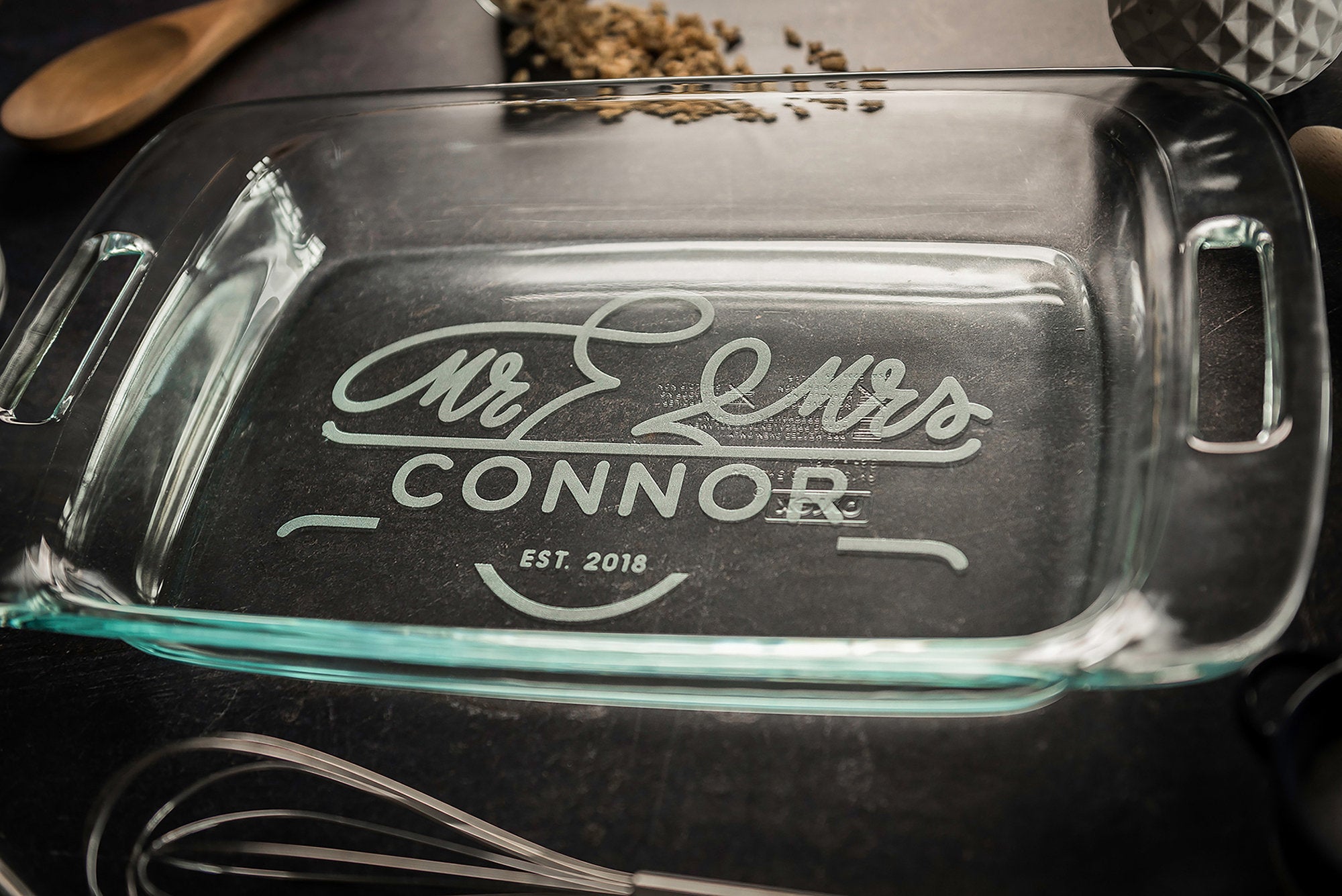 Engraved Casserole Dish, Personalized Baking Dish with Lid, Wedding Shower Gift for Her, 3rd anniversary Gift for Cook, Mr. and Mrs.