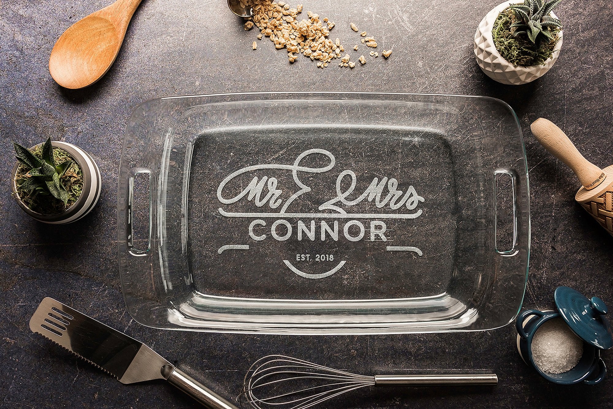 Engraved Casserole Dish, Personalized Baking Dish with Lid, Wedding Shower Gift for Her, 3rd anniversary Gift for Cook, Mr. and Mrs.